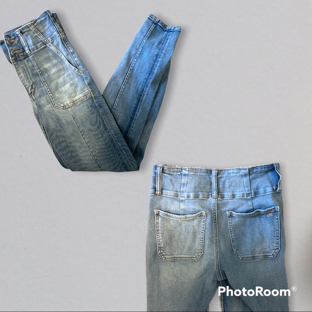American Eagle Skinny Jeans